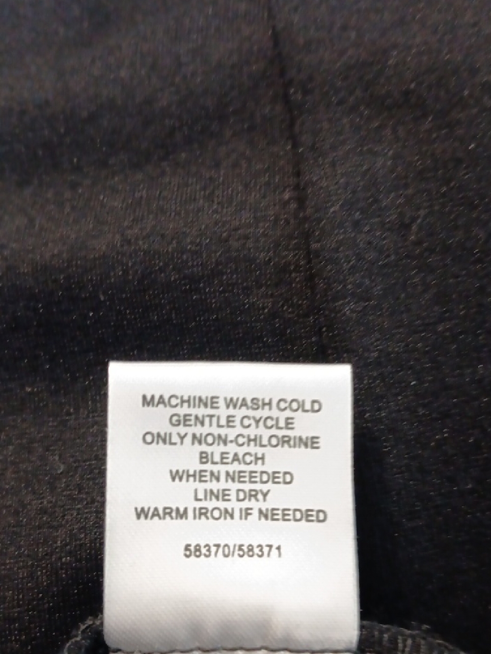 41 Hawthorn Ponte Dress - Picture 9 of 10
